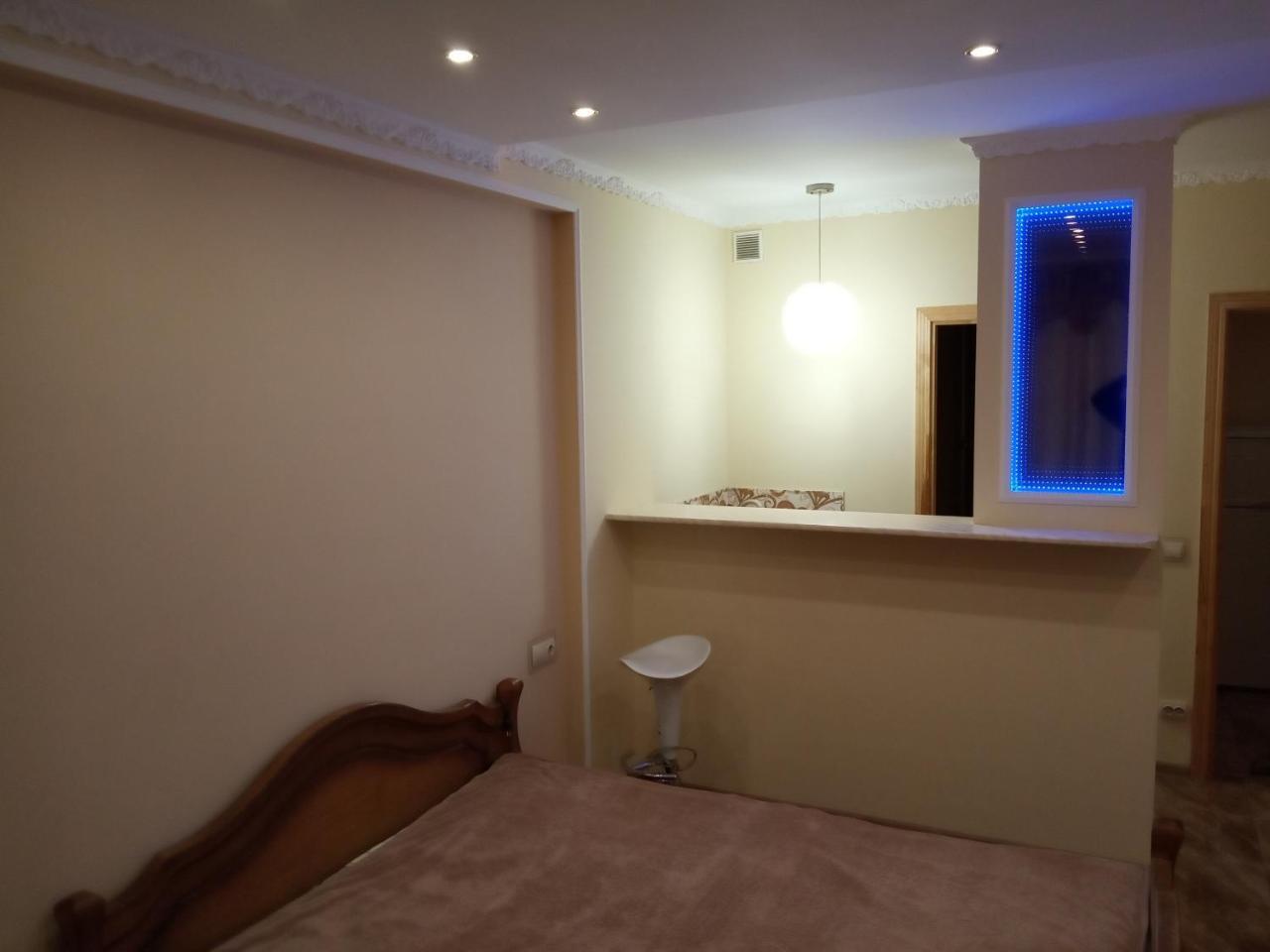 Коломийський Провулок 17/31А Appartement Kiev Buitenkant foto